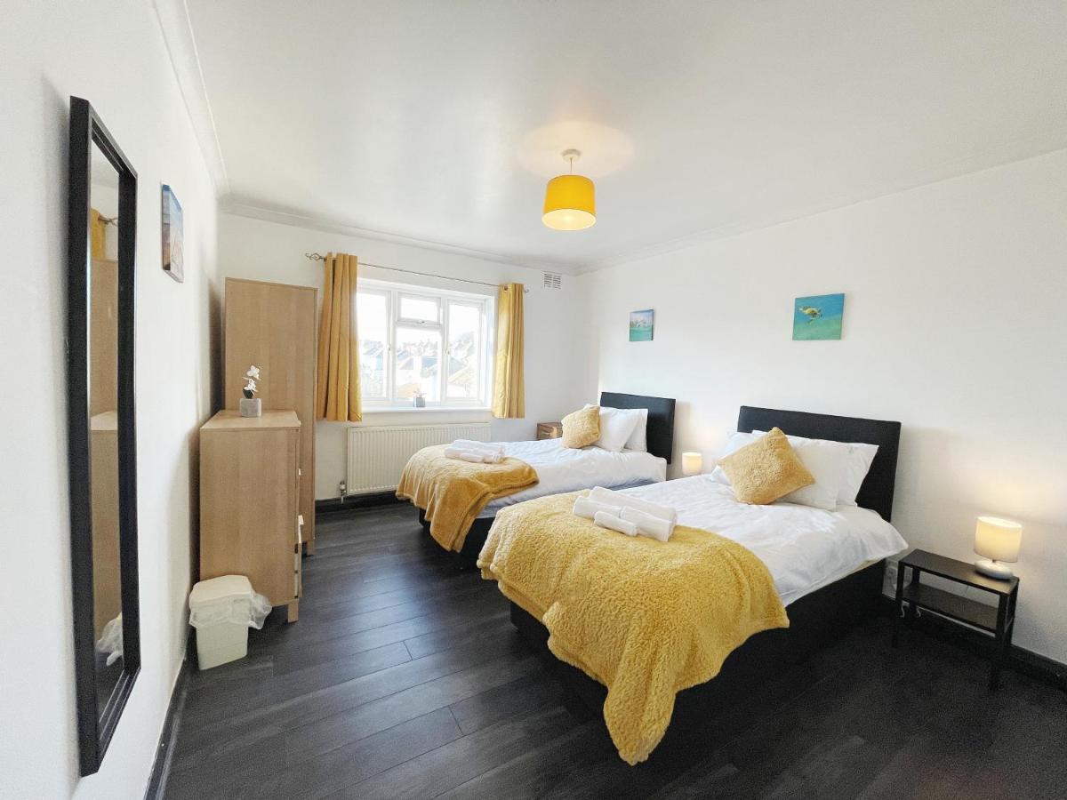 格雷夫森德3 Bed Duplex Flat, Free Wifi & Netflix, Ideal For Contractors公寓 外观 照片